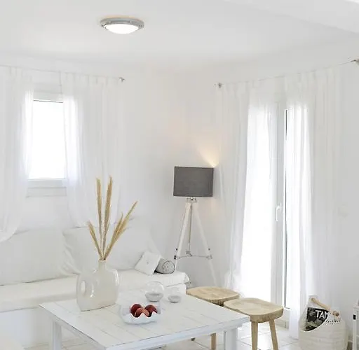 Sea And Sand Luxury Vila